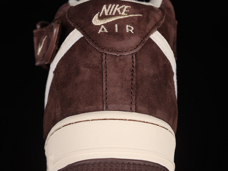 Air Force 1 Mid Chocolate/Cream 23