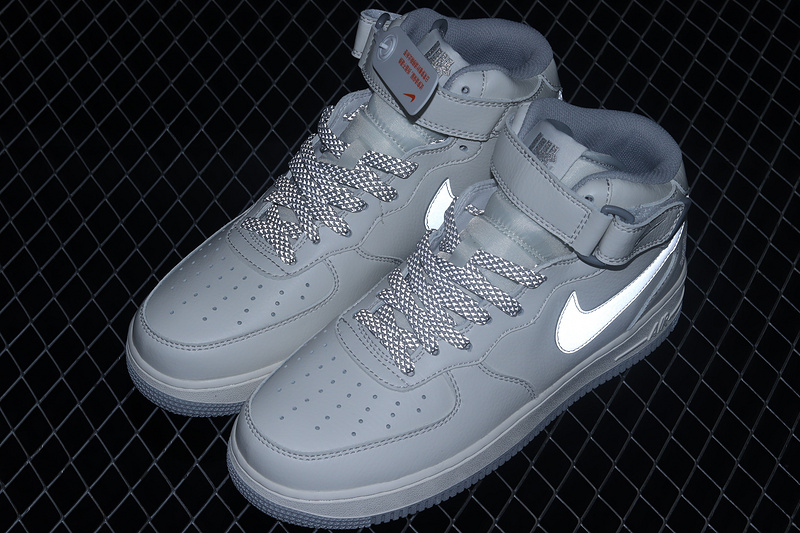 Undefeated Nike Air Force 1 '07 Mid Su19 White/Grey/Silver 5