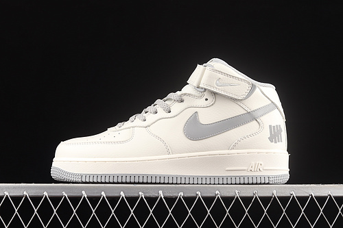 Undefeated Nike Air Force 1 '07 Mid Su19 White/Grey/Silver 25