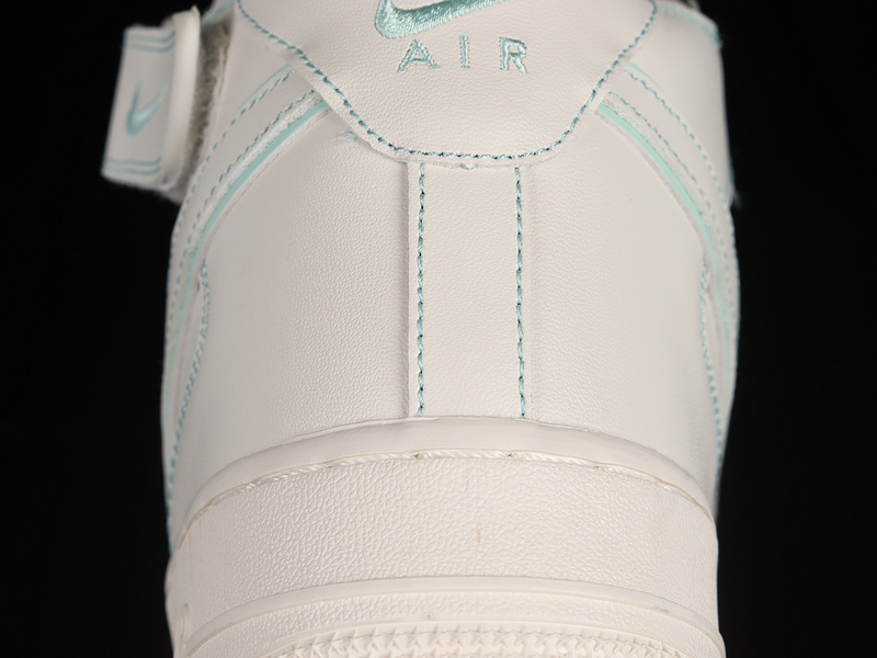 Air Force 1 Mid 07 White/White/Green 21