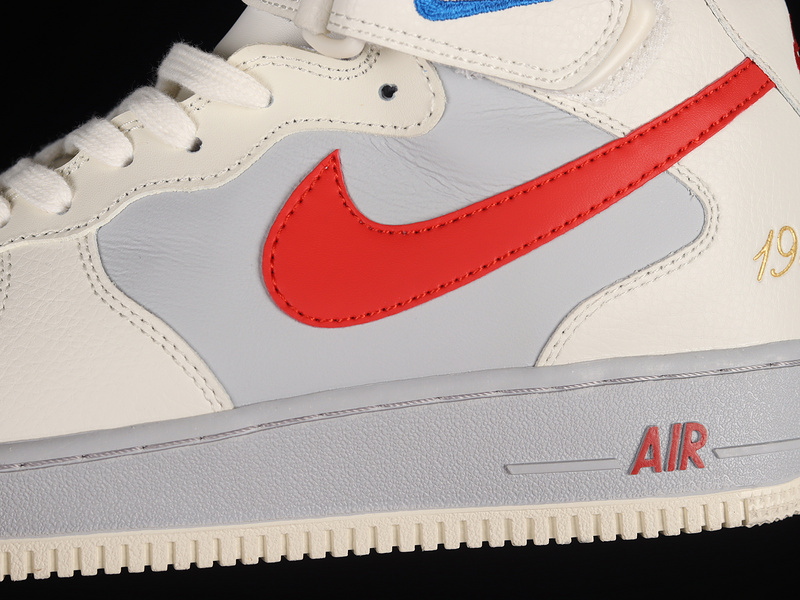 Air Force 1 Supreme Low Year Of Rabbit Full Palm Built In Air Cushion White/Blue 3