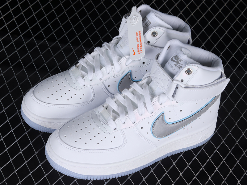 Air Force 1 High 07 Dare To Fly White/White/Metallic Silver 29