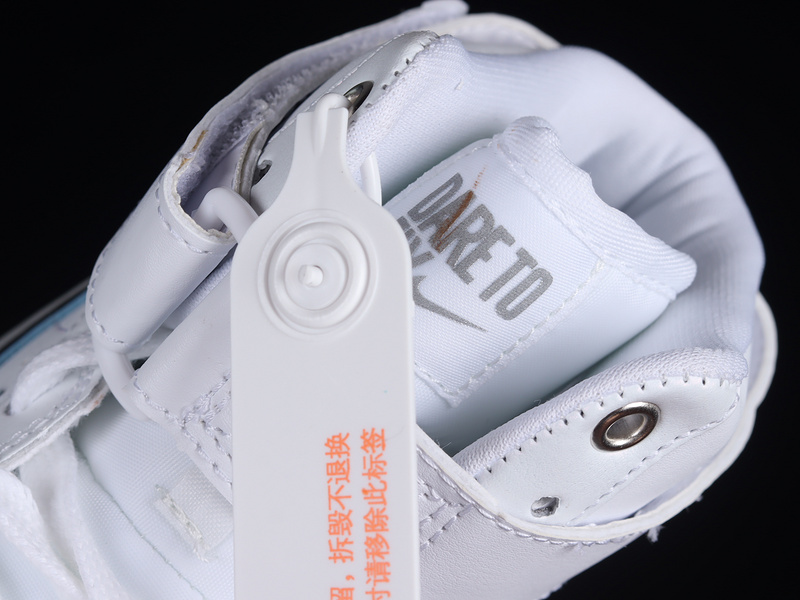 Air Force 1 High 07 Dare To Fly White/White/Metallic Silver 31