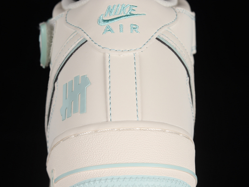 Undefeated Nike Air Force 1 '07 Mid White/Blue 17