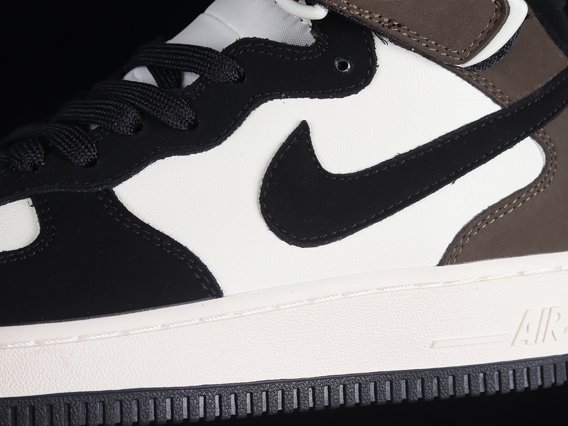 Nike Air Force 1 '07 Mid White/Black/Brown 19