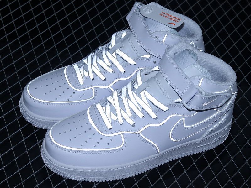 Nike Air Force 1 '07 Mid White/Silver/White 21