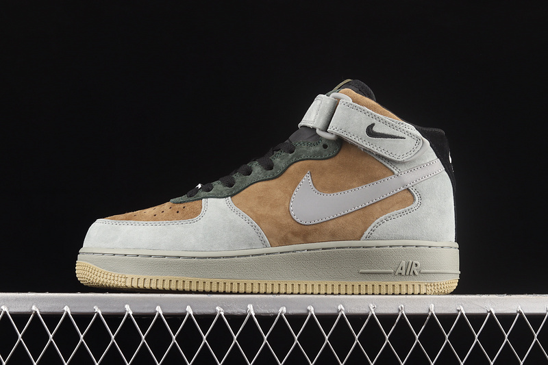 Nike Air Force 1 '07 Mid Christmas Grey/Brown/Green/Black 19