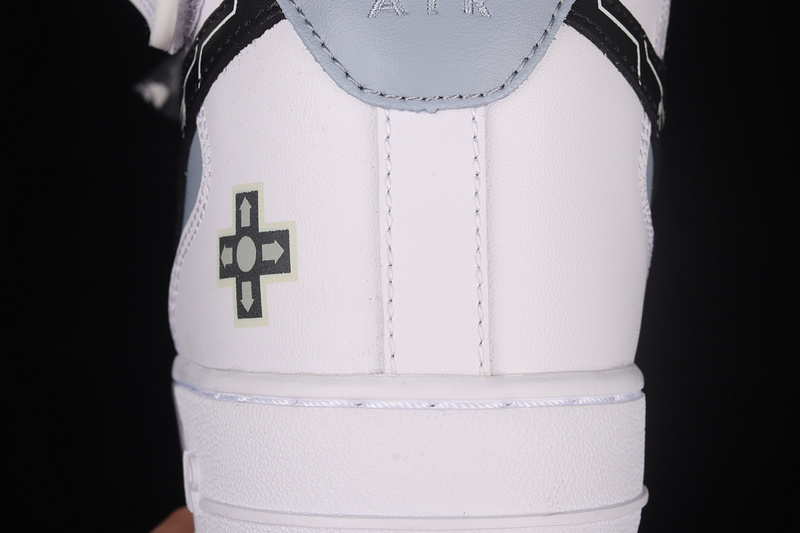 Air Force 1 Mid White/Black/Light Blue 29