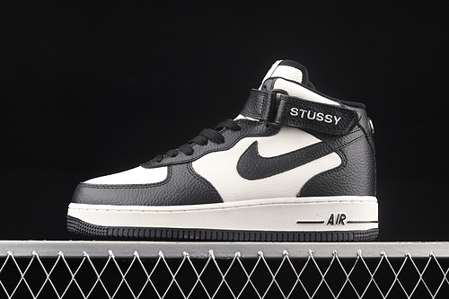 Stussy X Air Force 1 Mid White/Black/Black 23