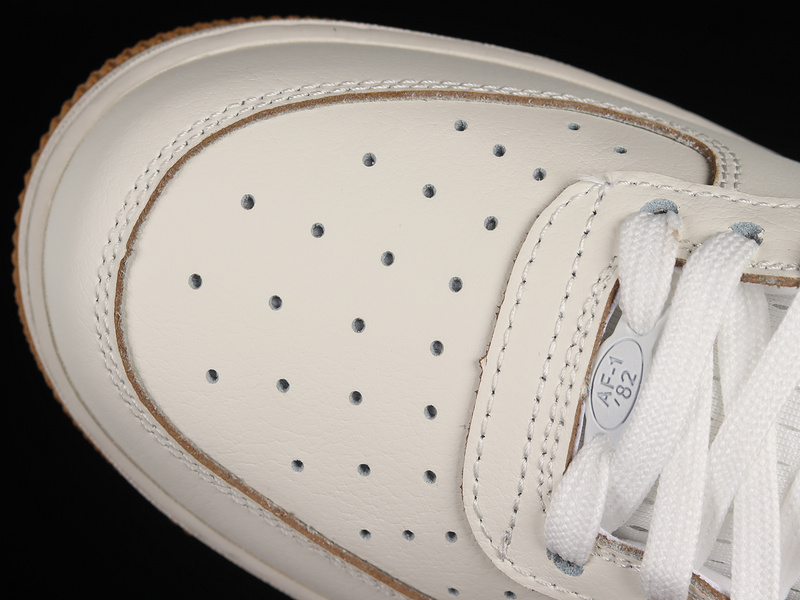 Air Force 1 Mid 07 White/White/Mocha Brown 31