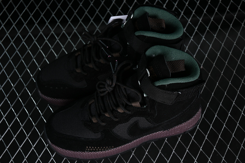 Air Force 1 Low Wild Black 15