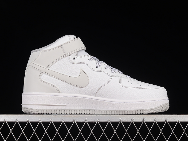 Air Force 1 Mid 07 White/White/Silver 15