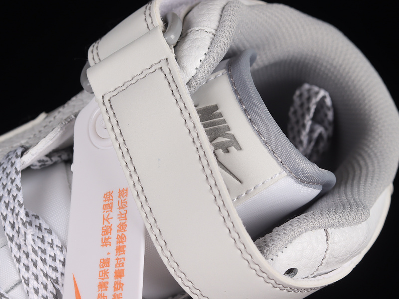 Air Force 1 Mid 07 White/White/Silver 23