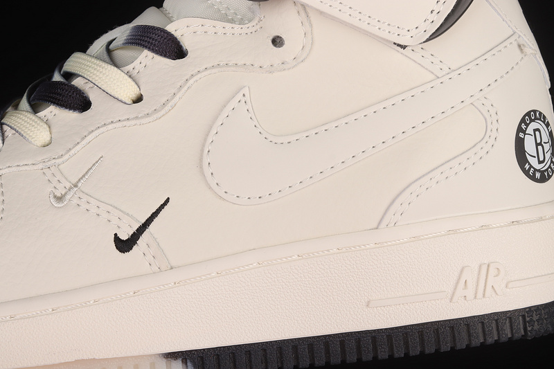 Nike Air Force 1 '07 Mid Beige/Beige/Black 5