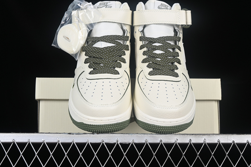 Nike Air Force 1 '07 Mid Off White/Green 5