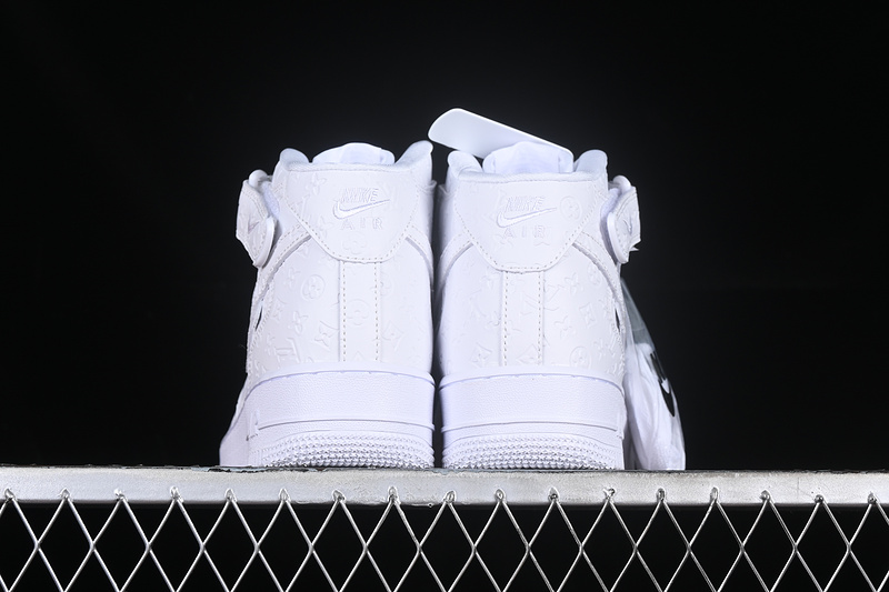 Nike Air Force 1 '07 Mid L*V White 5