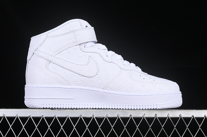 Nike Air Force 1 '07 Mid L*V White 29