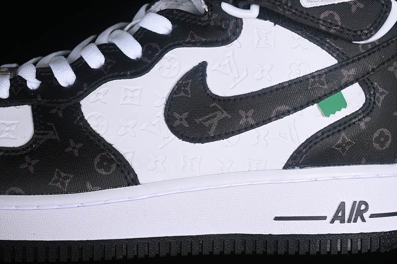 Nike Air Force 1 '07 Mid L*V White/Black 23