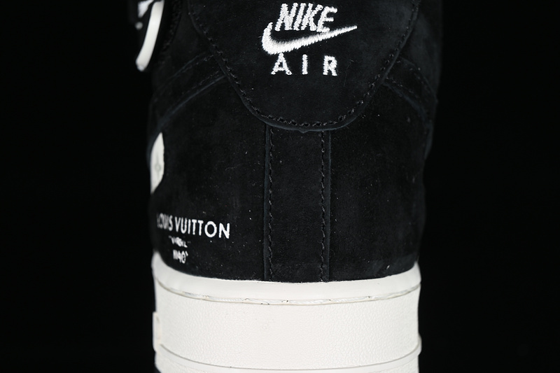 Nike Air Force 1 '07 Mid L*V White/Grey/Black 21