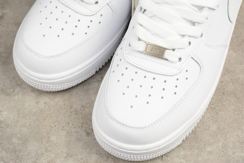 Air Force 1 Mid '07 Classic White/White 15