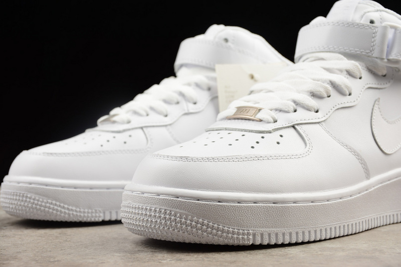 Air Force 1 Mid '07 Classic White/White 31