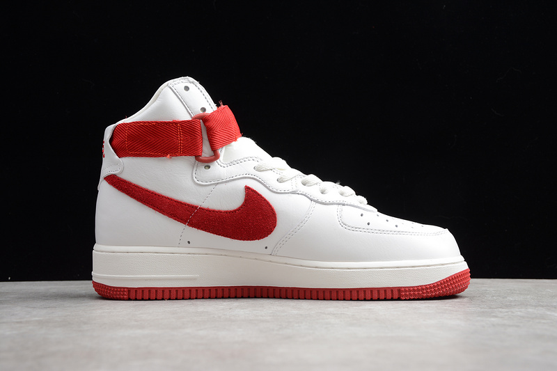 Air Force 1 High Retro Nai Ke Summit White/University Red 15