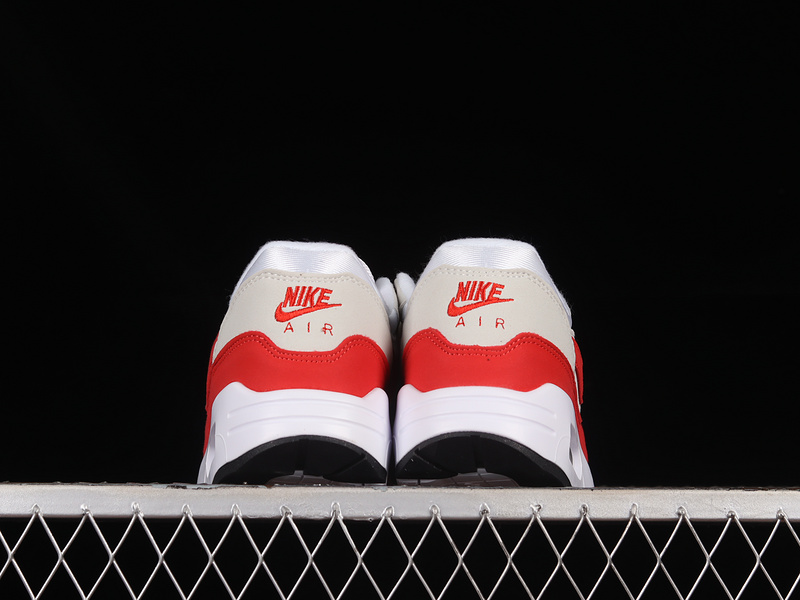 Air Max 1 86 Og White/University Red/Light Neutral Grey 23