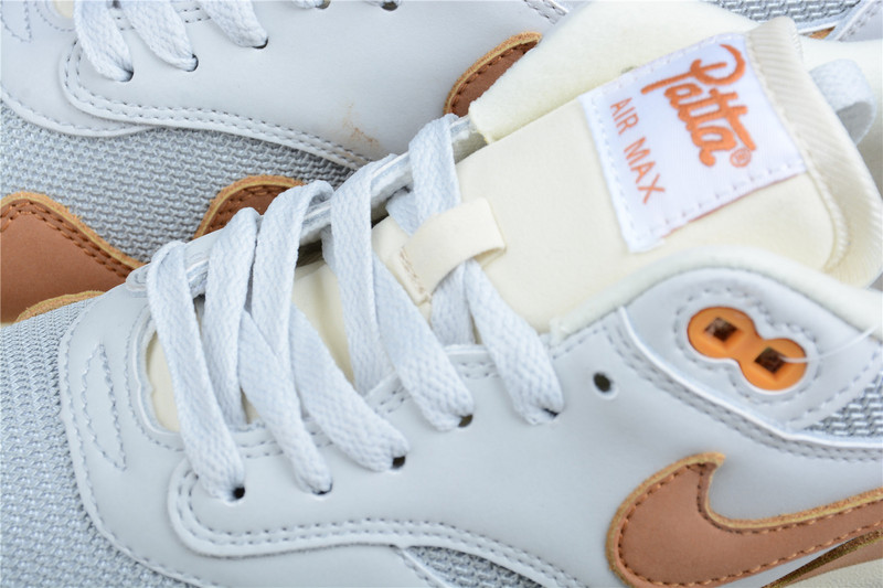 Patta X Air Max 1 Monarch Metallic Silver/Monarch/Pure Platinum 35