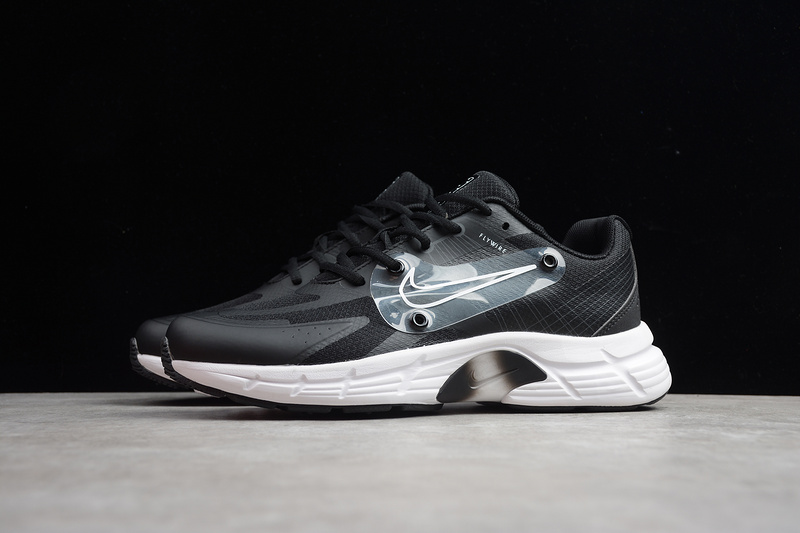 Runner Tech Black/White 13