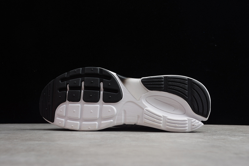 Runner Tech White/Black 3