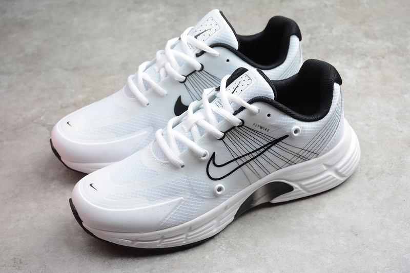 Runner Tech White/Black 13