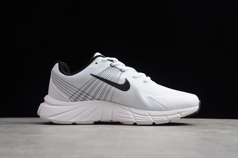 Runner Tech White/Black 21