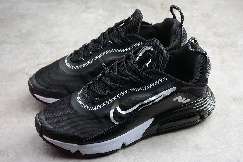 Air Max 2090 Black/White 7