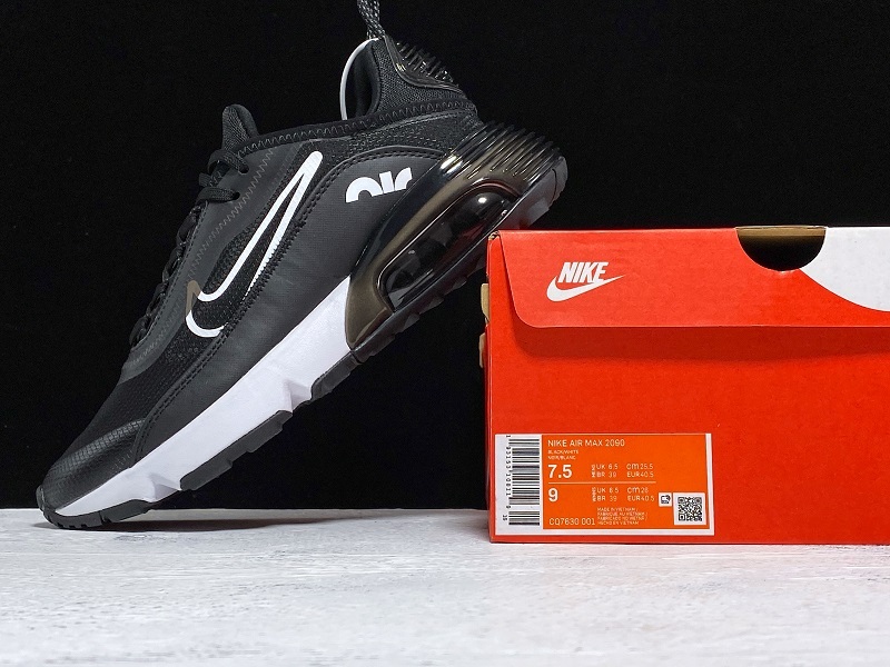 Air Max 2090 Shoes Black/White 5