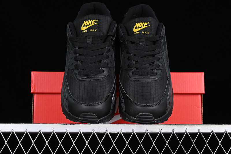 Air Max 90 Black/Gold 27