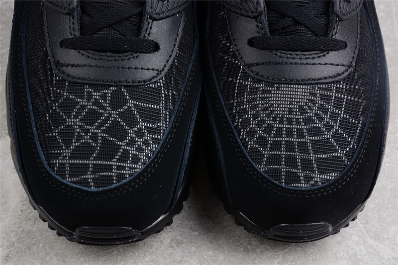 Air Max 90 Halloween Black/Grey/Volt 15