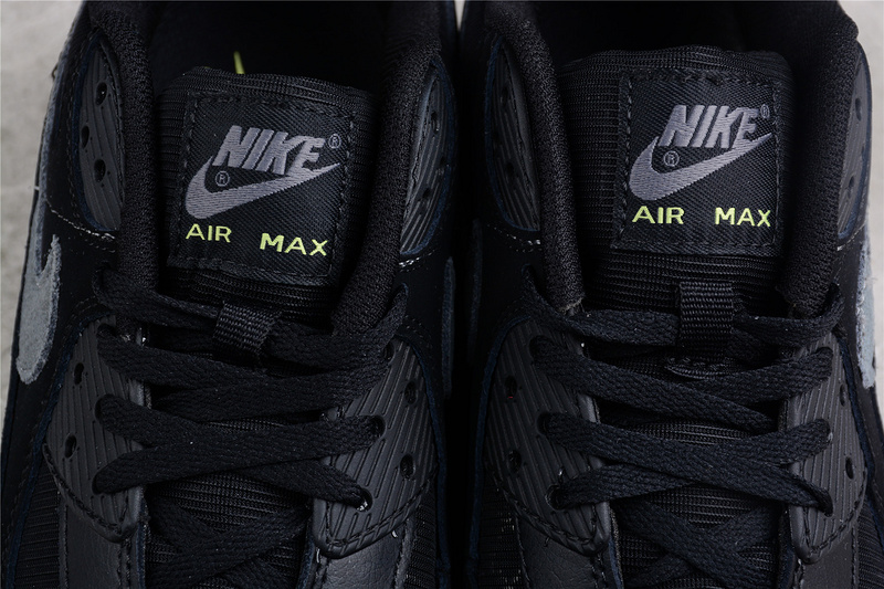 Air Max 90 Halloween Black/Grey/Volt 21