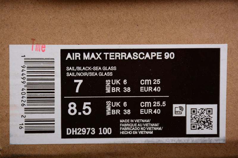 Air Max 90 Terrascape Sail/Black/Sea Glass 31