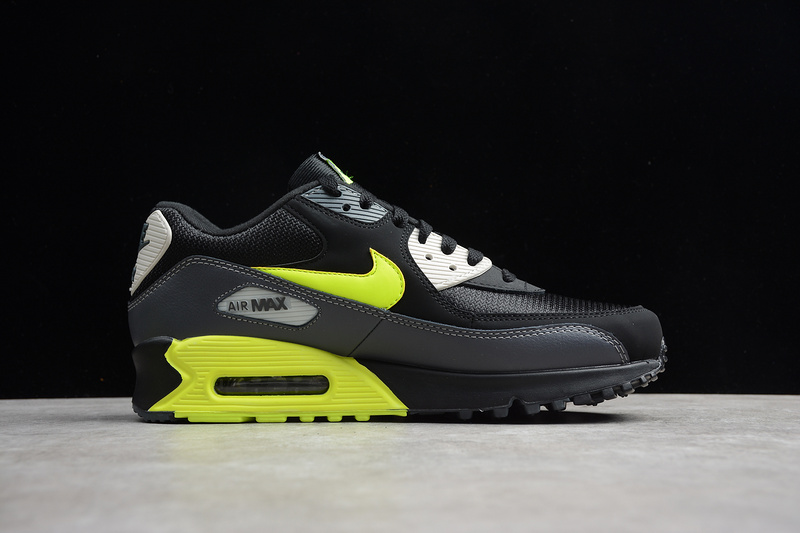 Air Max 90 Essential Black/Yellow 17