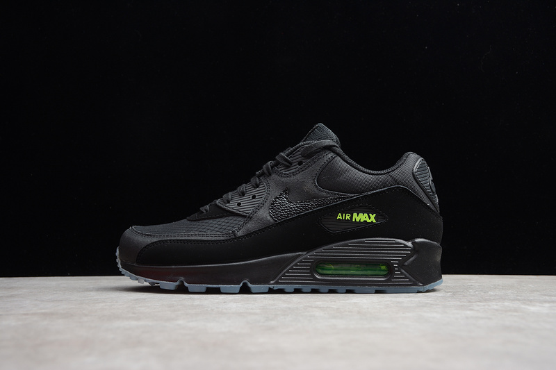 Air Max 90 Night Ops Black/Black-Volt 17