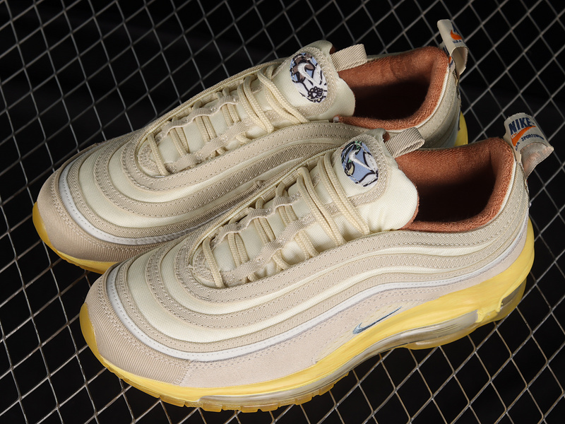 Air Max 97 Vintage Coconut Milk/Worn Blue/Sail 29