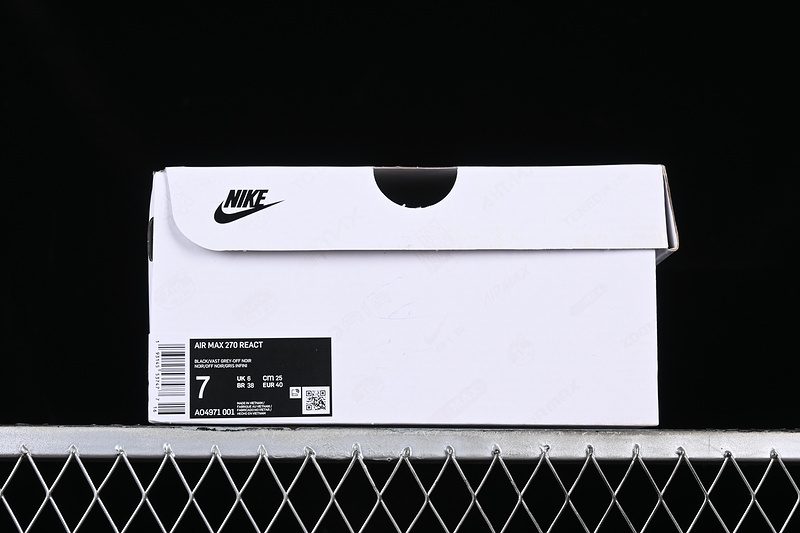 Air Max 270 React White/Black/Grey 19