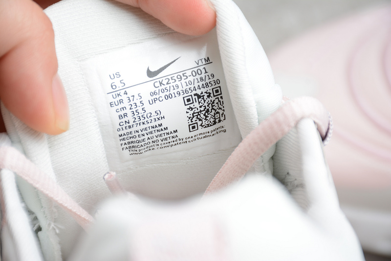 Air Max 270 React Eng Photon Dust/Summit White-Barely Rose 19