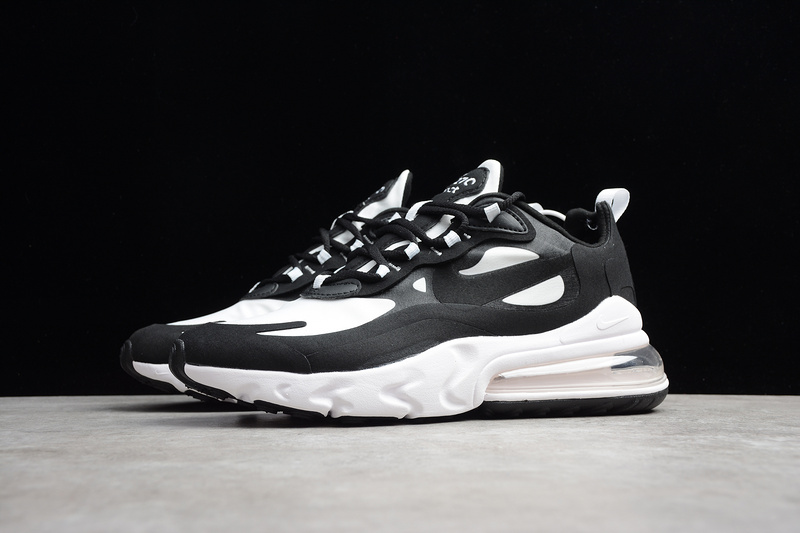 Air Max 270 React Black/White/Black 21