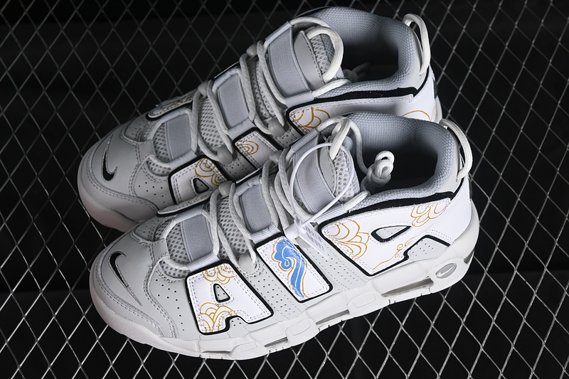 Air More Uptempo 96 Qs Photon Dust Photon Dust/White/Black/Metallic Silver 25