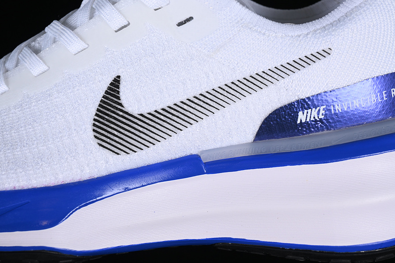 Zoom X Invincible Run Fk 3 White/Black/Blue 29