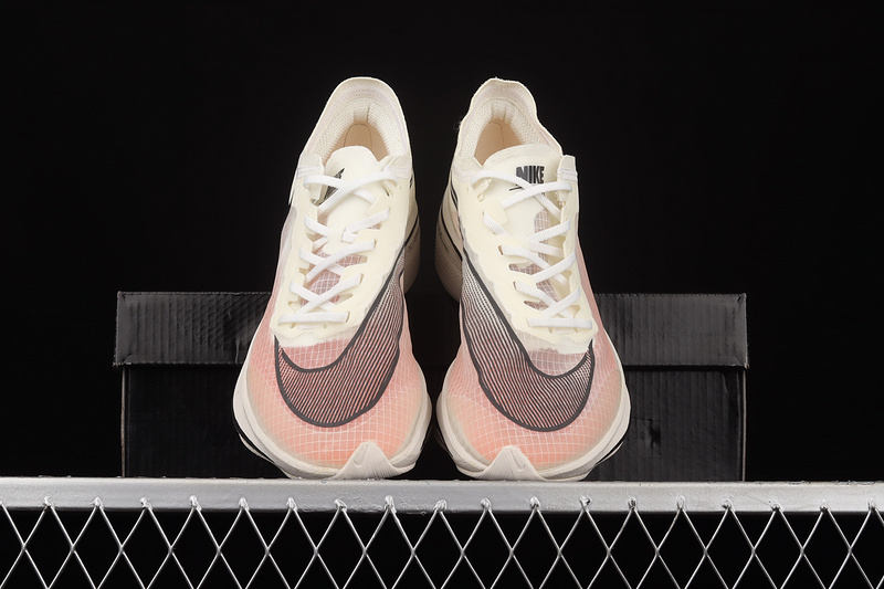 Zoomx Vaporfly Next% Sail/Black/Sail 3