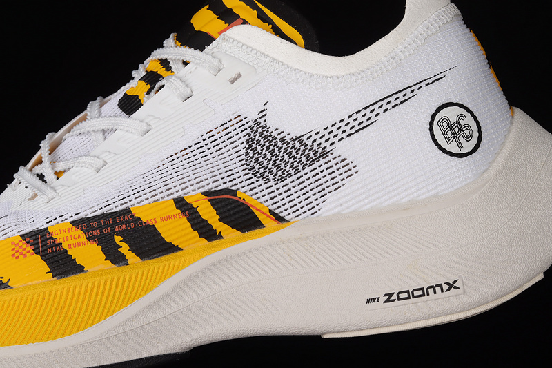 Zoomx Vaporfly Next% 2 White/University Gold/Orange/Black 23