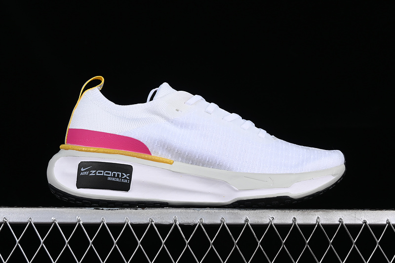 Zoom X Invincible Run Fk 3 White/Black/Pink 13