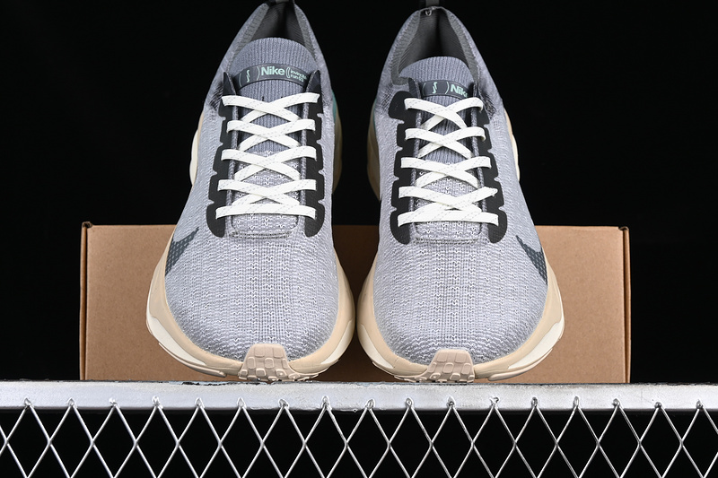 Zoom X Invincible Run Fk 3 White/Black/Grey/Brown 5